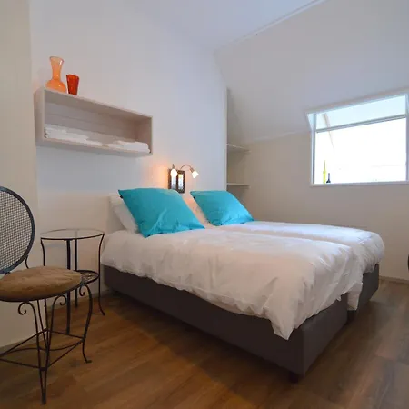 Spacious In And Wellness Area, Cleaning Included * Rekken