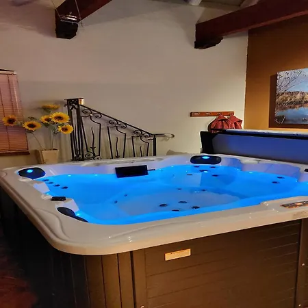 Countryside With Games, Cleaning Included